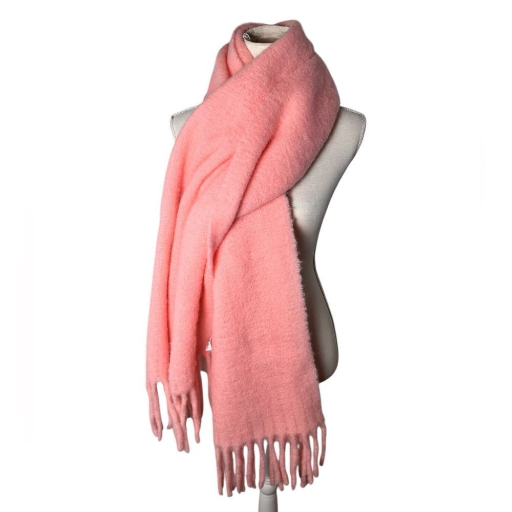 Vineyard Vines Cold Weather Oversized Wool Blend Plush Scarf Peaches N Cream NWT